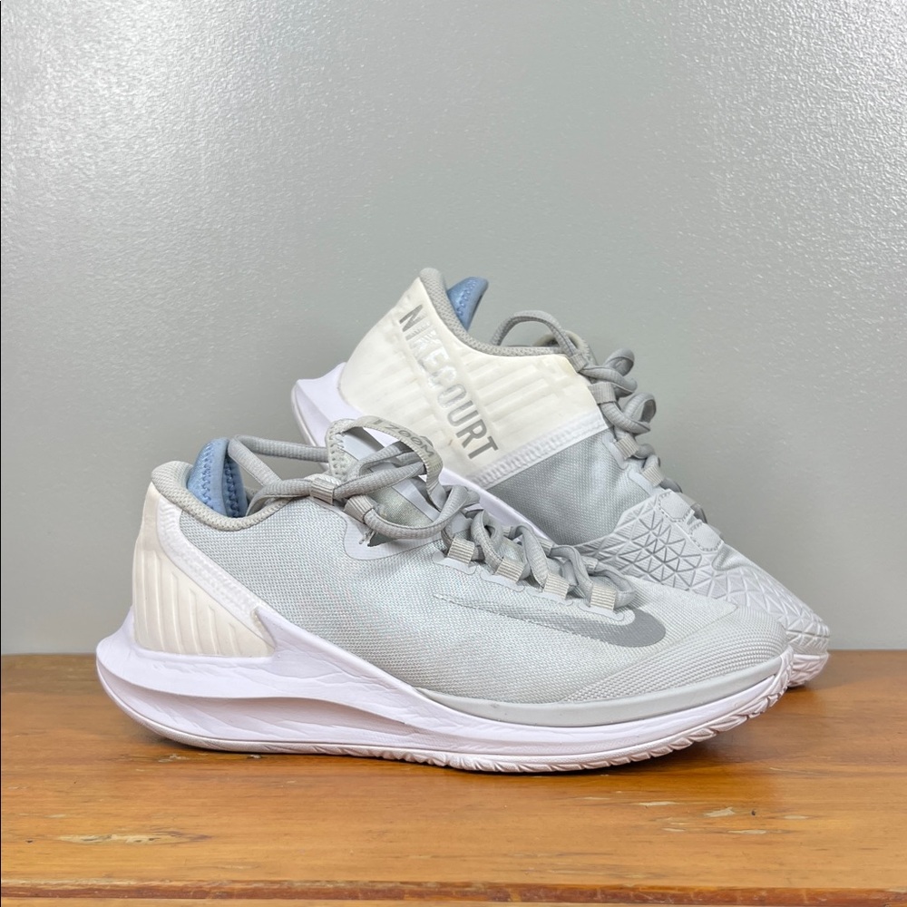 Nike Women’s Athletic Shoes in Light Gray and White with Blue Tongue